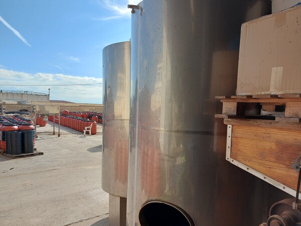 28#7582 Silos per liquidi in acciaio inox in vendita - foto 2