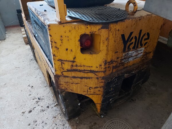 4#7582 Carrello elevatore elettrico Yale in vendita - foto 6