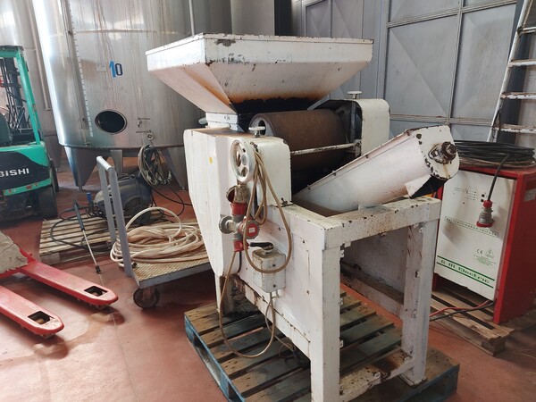 6#7582 Schiacciatrice con tramoggia in vendita - foto 3