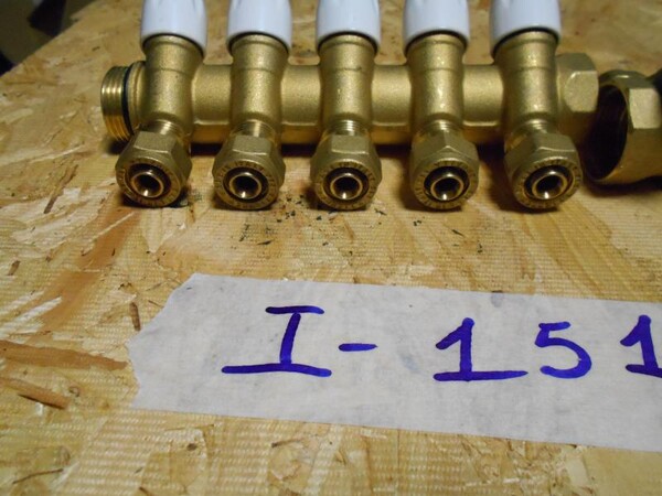 10#7585 Materiale elettrico e idraulico in vendita - foto 18