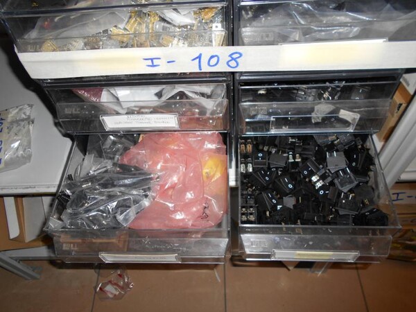 34#7585 Materiale e componentistica elettronica in vendita - foto 17