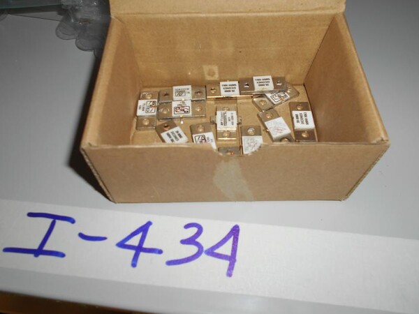 38#7585 Transistor e terminazioni in vendita - foto 27