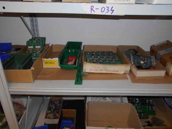 38#7585 Transistor e terminazioni in vendita - foto 63
