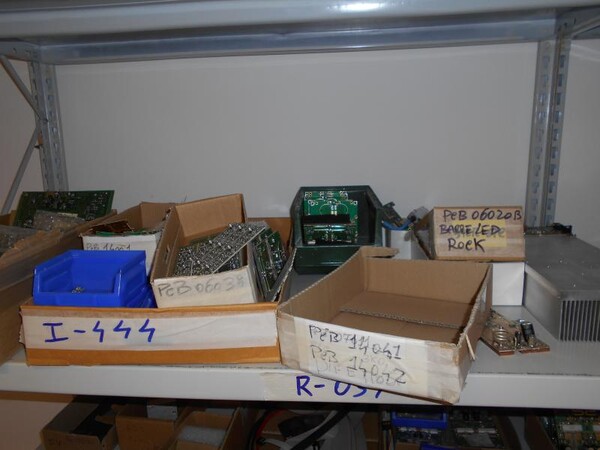 38#7585 Transistor e terminazioni in vendita - foto 64