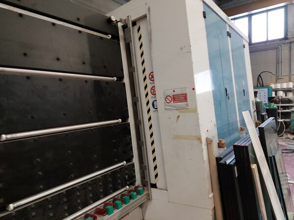 1#7592 Impianto vetrocamera e tavolo girevole Emar in vendita - foto 3