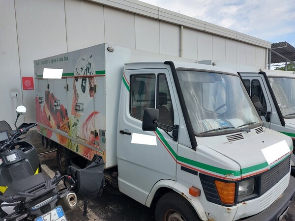 1#7605 Autocarro Mercedes Benz 308 D in vendita - foto 3