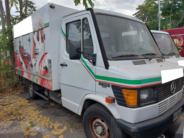 14#7605 Autocarro Marcedes Benz 308 D in vendita - foto 1