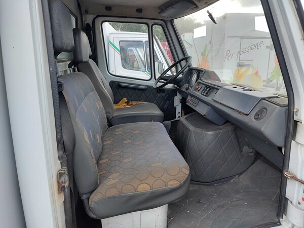 15#7605 Autocarro Marcedes Benz 308 D in vendita - foto 13