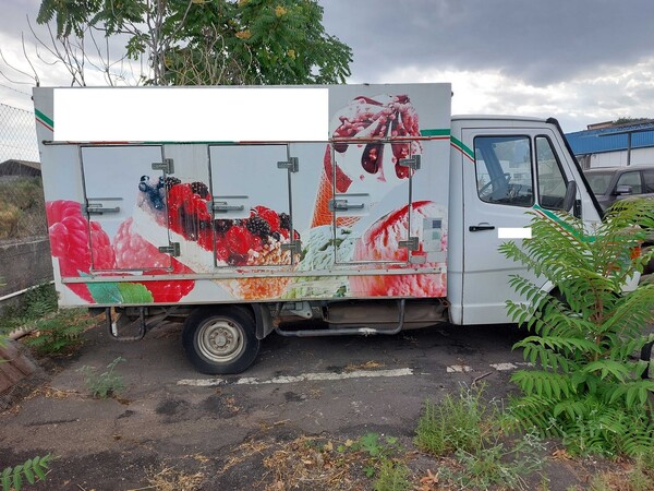 16#7605 Autocarro Marcedes Benz 308 D in vendita - foto 4