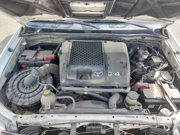 20#7605 Pick-up Toyota Hilux 4x2 in vendita - foto 16