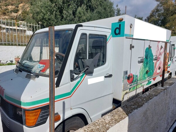22#7605 Autocarro Mercedes Benz 308 D in vendita - foto 5