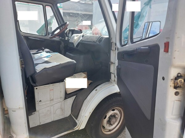 22#7605 Autocarro Mercedes Benz 308 D in vendita - foto 13