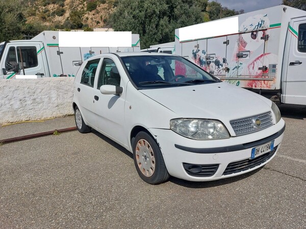 26#7605 Autovettura Fiat Punto in vendita - foto 3