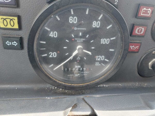 27#7605 Autocarro Mercedes Benz 308 D in vendita - foto 14