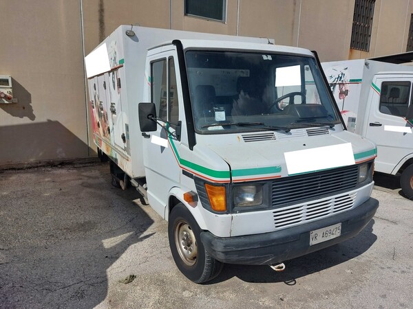 Autocarri in vendita