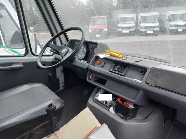 3#7605 Autocarro Mercedes Benz 308 D in vendita - foto 13