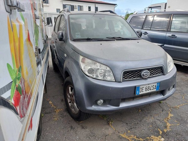 33#7605 Autovettura Daihatsu Terrios 4WD Automatico in vendita - foto 2