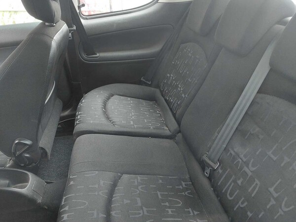 35#7605 Autovettura Peugeot 206 HDI in vendita - foto 11