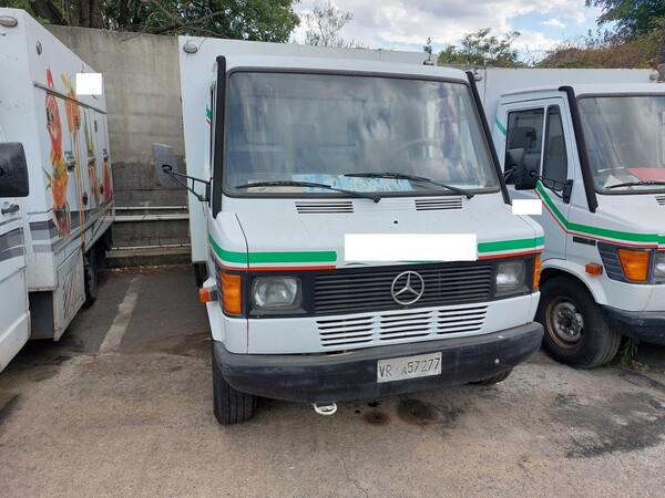 6#7605 Autocarro Mercedes Benz 308 D in vendita - foto 1