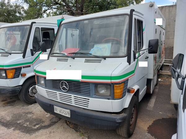 7#7605 Autocarro Mercedes Benz 308 D in vendita - foto 3