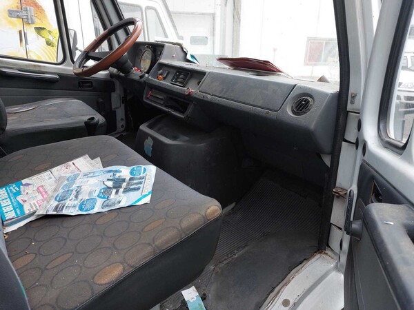 7#7605 Autocarro Mercedes Benz 308 D in vendita - foto 10