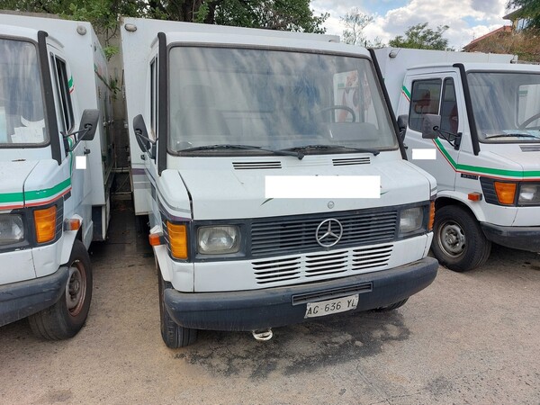 9#7605 Autocarro Marcedes Benz 310 D in vendita - foto 1