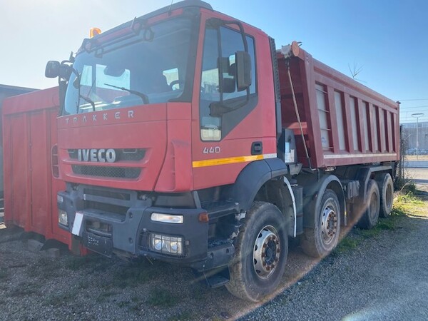 Autocarri in vendita