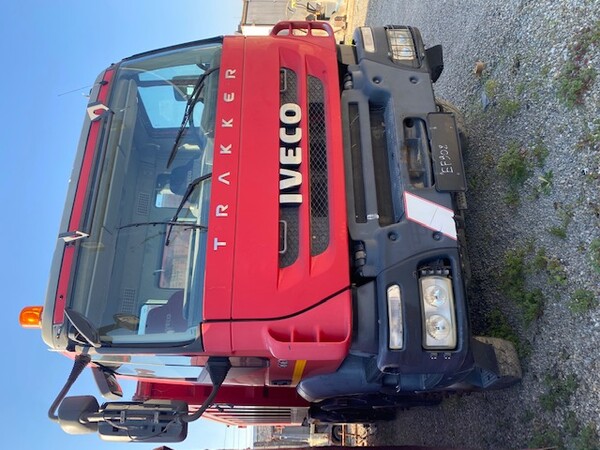 1#7613 Autocarro Iveco Trakker in vendita - foto 3
