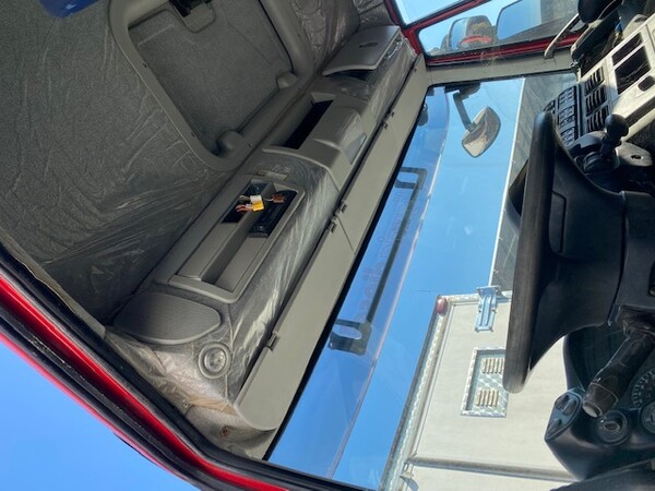 2#7613 Autocarro Iveco Trakker in vendita - foto 5