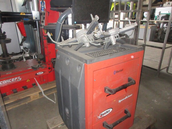 1#7616 Smontagomme e assetto per gomme Butler in vendita - foto 10