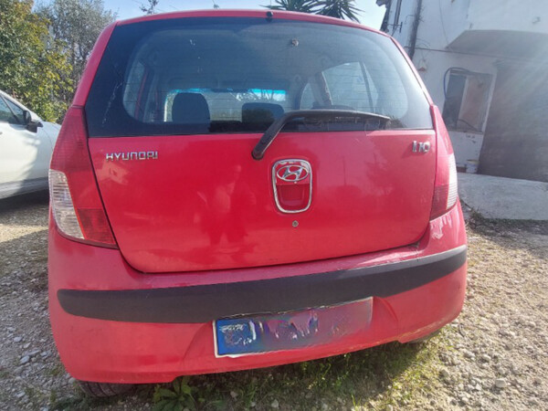 2#7619 Autovettura Hyundai i10 in vendita - foto 2