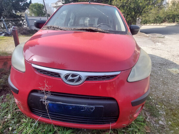 2#7619 Autovettura Hyundai i10 in vendita - foto 4
