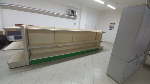 22#7620 Arredo ufficio in vendita - foto 42