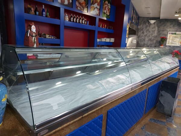 1#7623 Attrezzature e arredi ristorante in vendita - foto 1