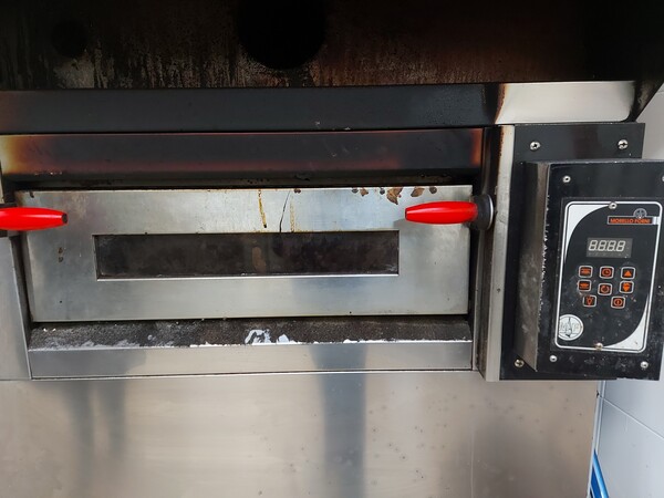 1#7623 Attrezzature e arredi ristorante in vendita - foto 29