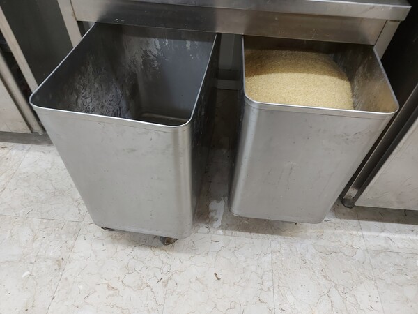 1#7623 Attrezzature e arredi ristorante in vendita - foto 42
