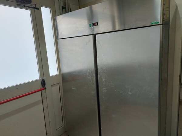 1#7623 Attrezzature e arredi ristorante in vendita - foto 54