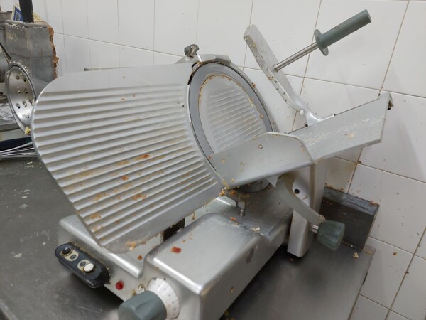 1#7623 Attrezzature e arredi ristorante in vendita - foto 70