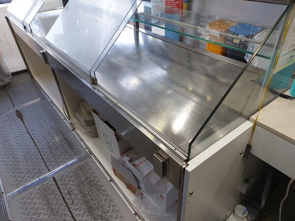 1#7623 Attrezzature e arredi ristorante in vendita - foto 96