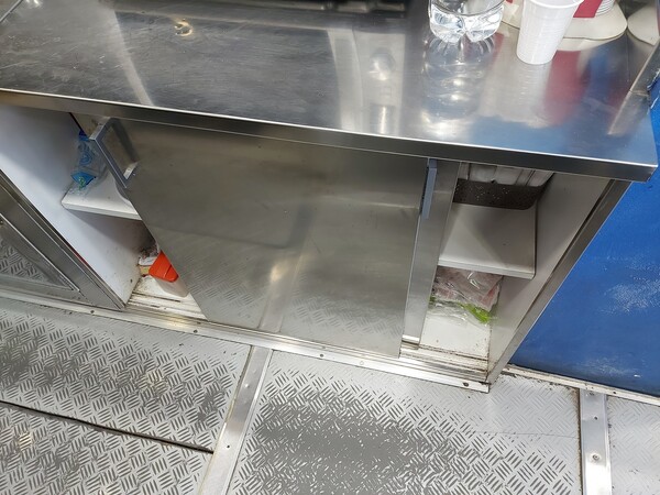 1#7623 Attrezzature e arredi ristorante in vendita - foto 98