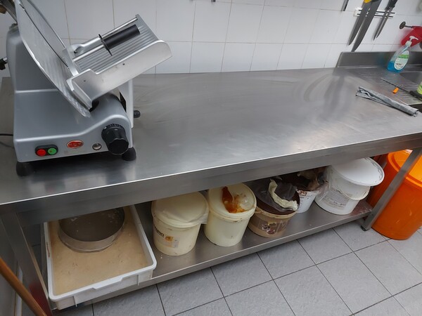 1#7623 Attrezzature e arredi ristorante in vendita - foto 107