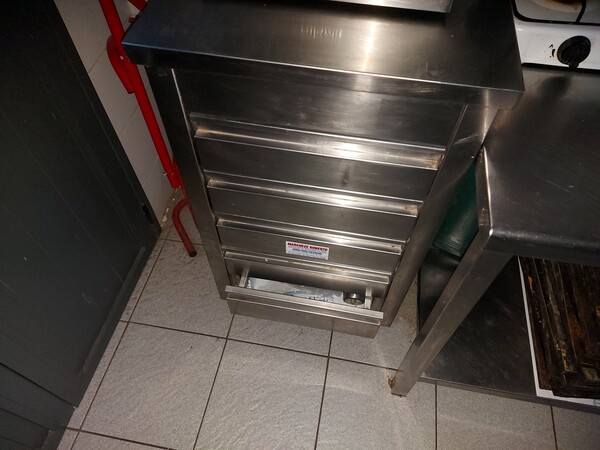 1#7623 Attrezzature e arredi ristorante in vendita - foto 115