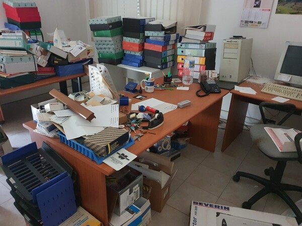 8#7628 Arredo ufficio in vendita - foto 20