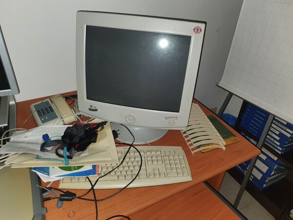8#7628 Arredo ufficio in vendita - foto 31