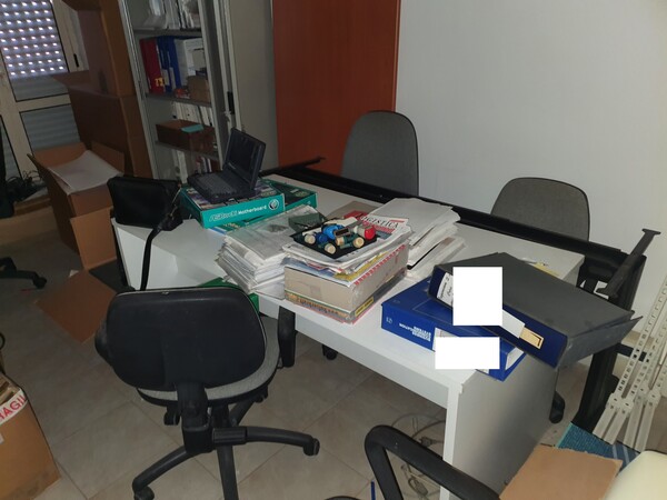 8#7628 Arredo ufficio in vendita - foto 39