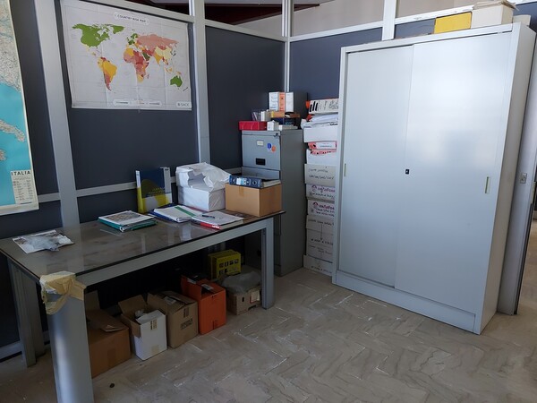 15#7631 Arredi ed attrezzature da ufficio in vendita - foto 5