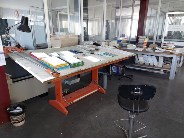 15#7631 Arredi ed attrezzature da ufficio in vendita - foto 7