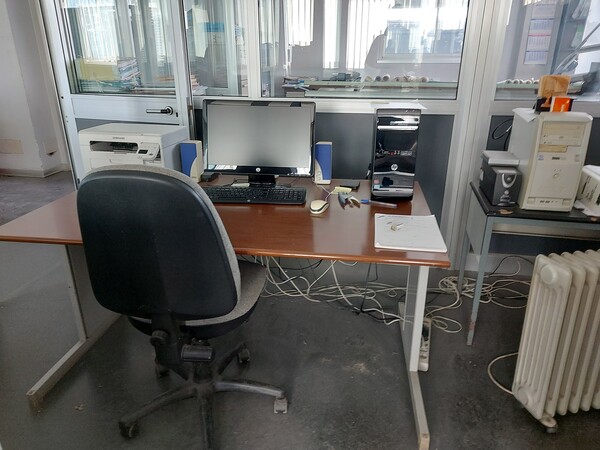 15#7631 Arredi ed attrezzature da ufficio in vendita - foto 11