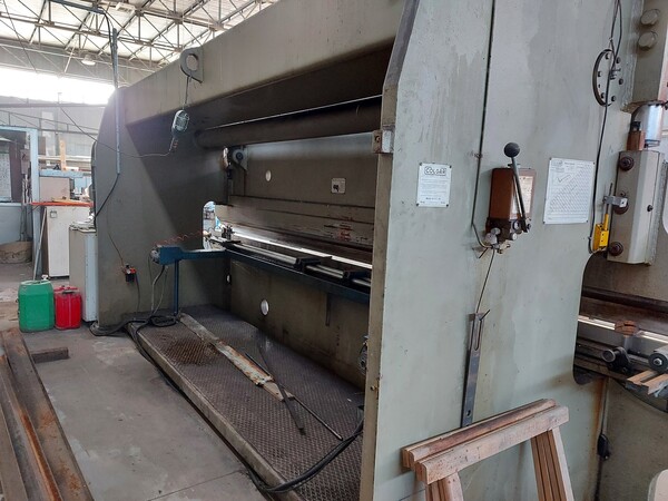 3#7631 Pressopiegatrice Colgar in vendita - foto 4