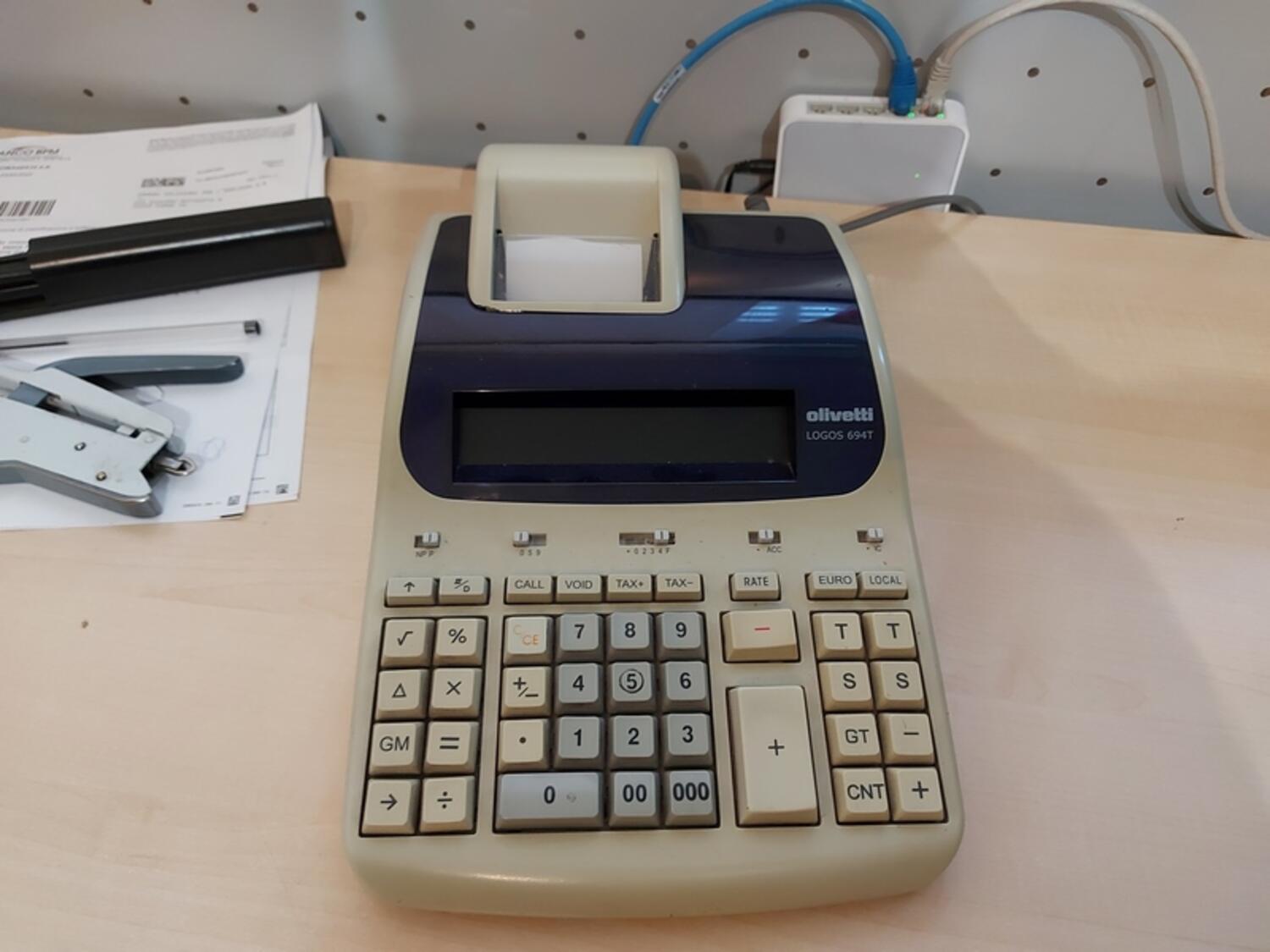 Lot Electronic office equipment